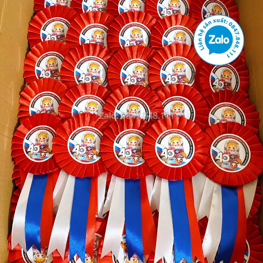 Hoa Cài Áo Khoa Tiếng Nga ĐH Ngoại Ngữ – ĐH Đà Nẵng - Xưởng sản xuất hoa cài áo đại biểu Hoa Cài Áo Khoa Tiếng Nga ĐH Ngoại Ngữ