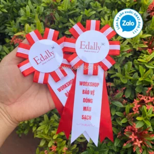 Hoa Cài Áo Đuôi Hoa Giấy – Hoa Cần Ngay Hoả Tốc: Giải Pháp Sự Kiện Cấp Bách